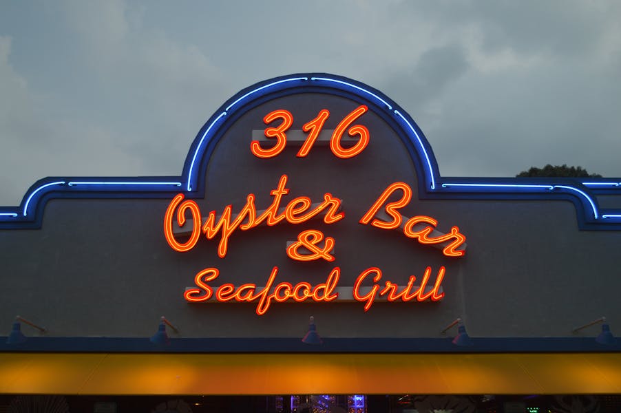 About Us | 316 Oyster Bar & Seafood Grill - 316 Oyster Bar Fayetteville North Carolina